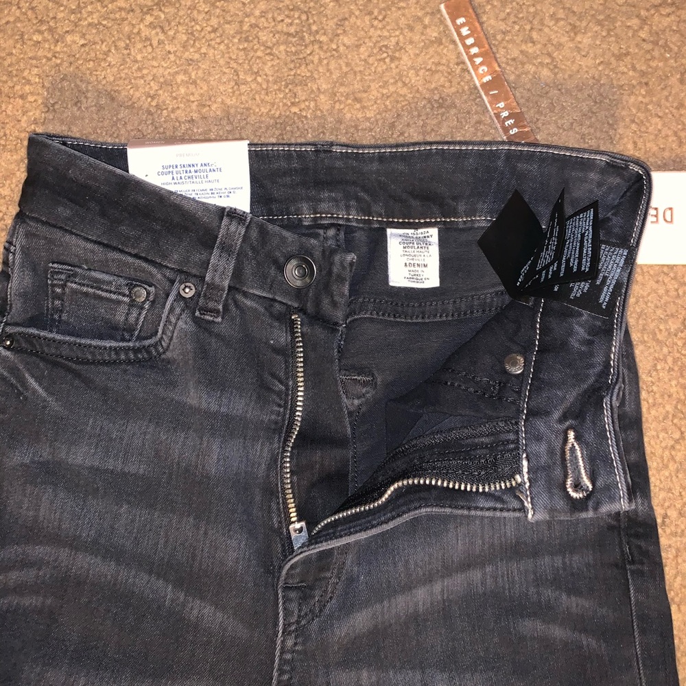Black Ripped Jeans - Picture 4 of 5